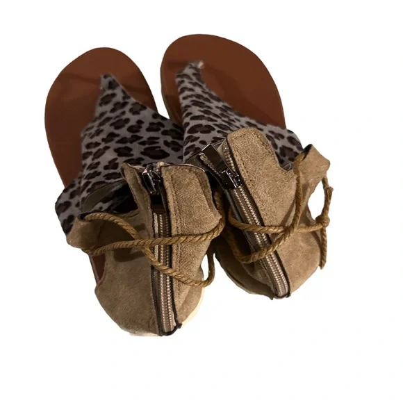 NWT leopard with back zipper in cocoa color so cute 🥰 size 44 - Picture 2 of 4